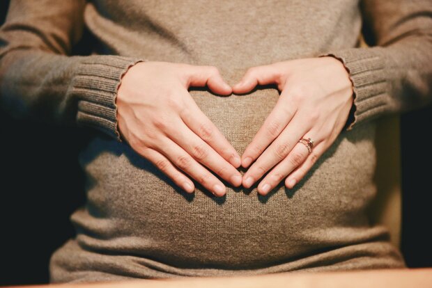 Почему важно принимать фолиевую кислоту, как она влияет на беременную женщину и развитие ребенка